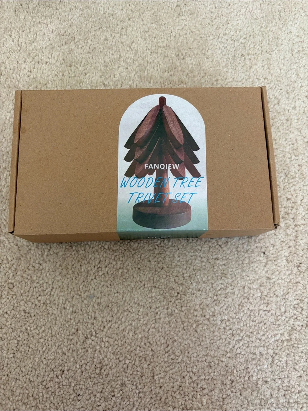 Wooden tree trivet set, NIB